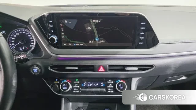 Hyundai Sonata (DN8) 2022 Серебристо-серый из Кореи, фото 6