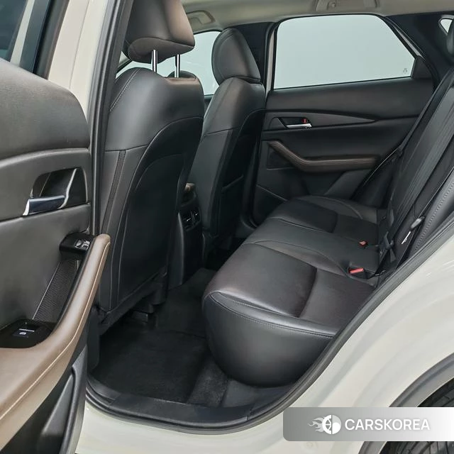 Mazda CX-30 2021 Белый из Китая, фото 6