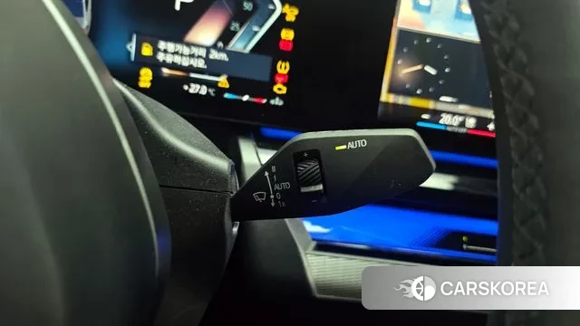 BMW 5 Series (G60) 2024 Цвет галактики из Кореи, фото 6