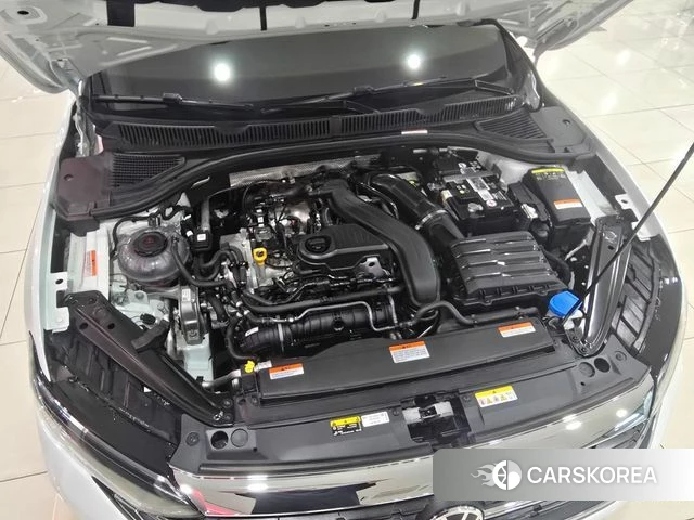 Volkswagen 7th Generation of Jetta 2023 Белый из Кореи, фото 6