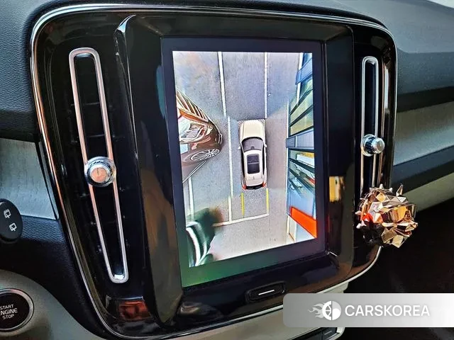 Volvo XC40 2023 Белый из Кореи, фото 6