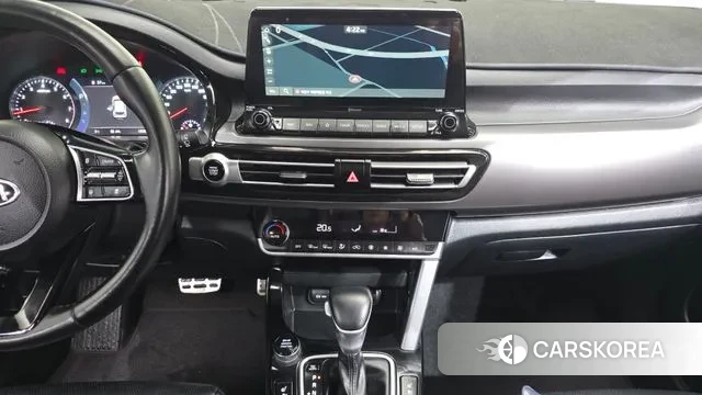 Kia Seltos 2020 Серый из Кореи, фото 6