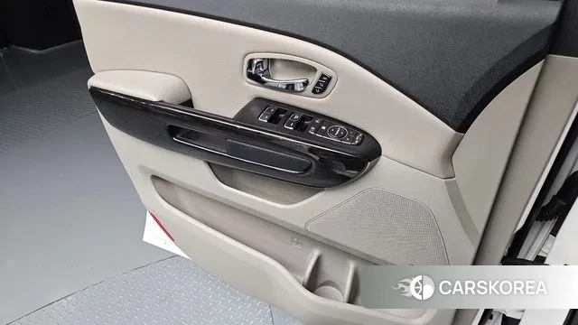 Kia The New Carnival 2020 Белый из Кореи, фото 6