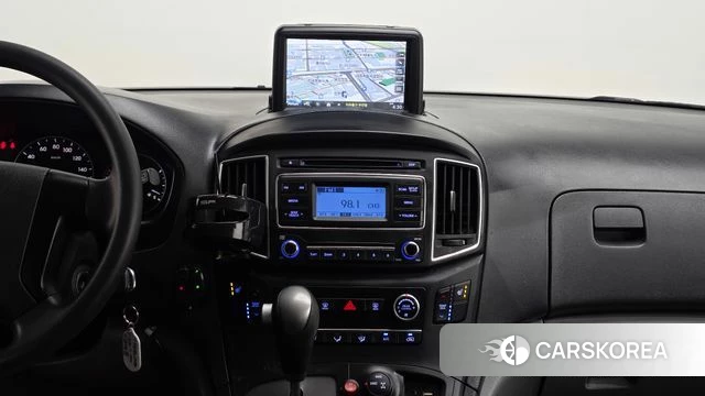 Hyundai The New Grand Starex 2019 Белый из Кореи, фото 6
