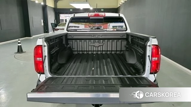 Chevrolet (GM Daewoo) Real New Colorado 2022 Белый из Кореи, фото 6