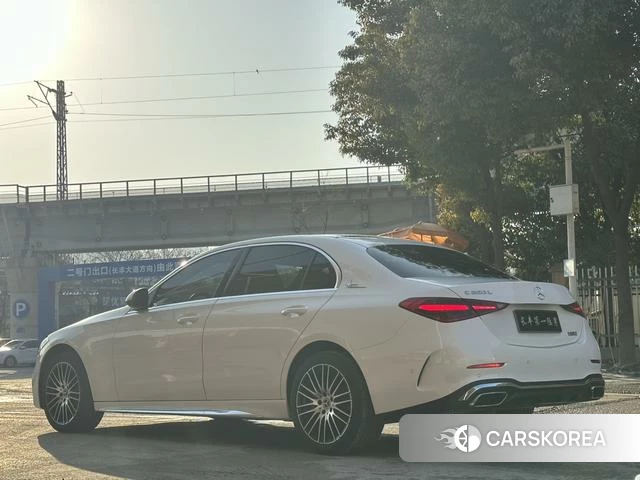 Mercedes-Benz Class C 2024 Белый из Китая, фото 6