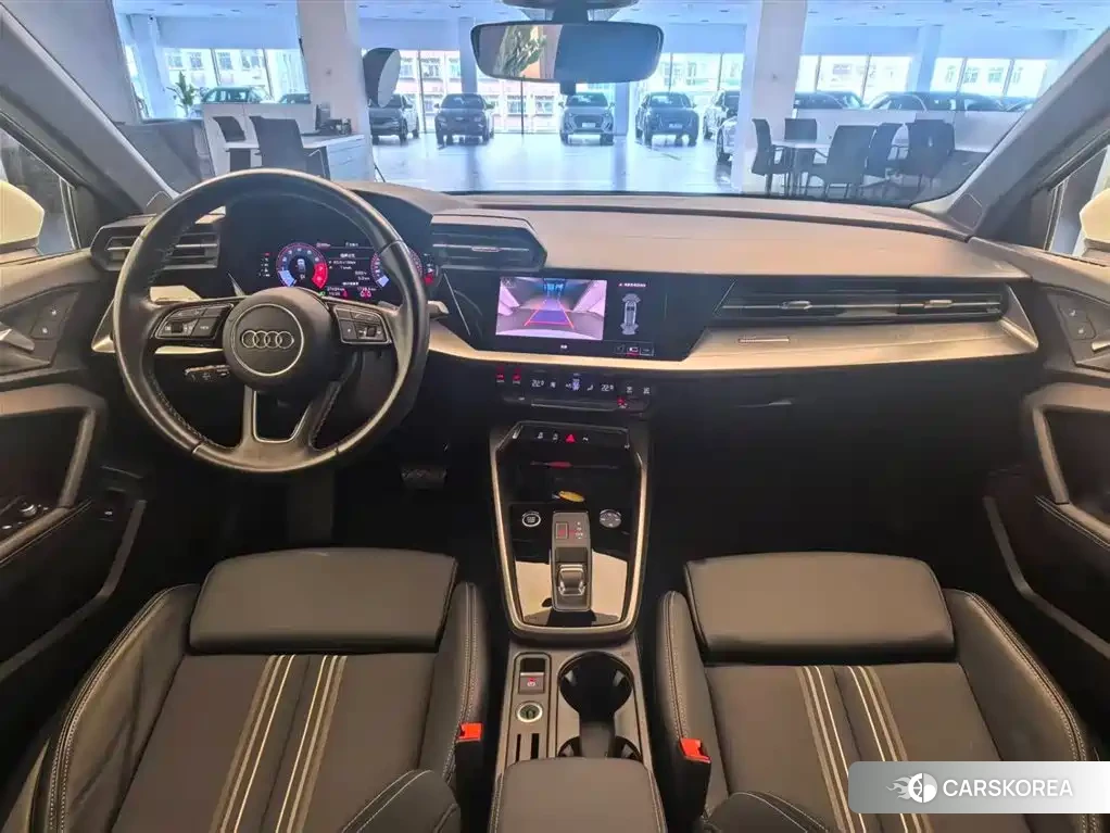 Audi A3 2024 Белый из Китая, фото 6