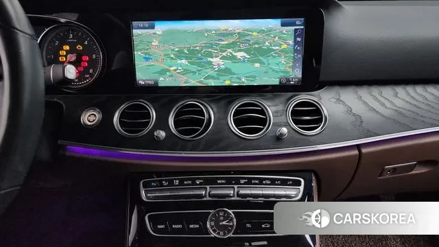 Mercedes-Benz E-Class W213 2019 Белый из Кореи, фото 6