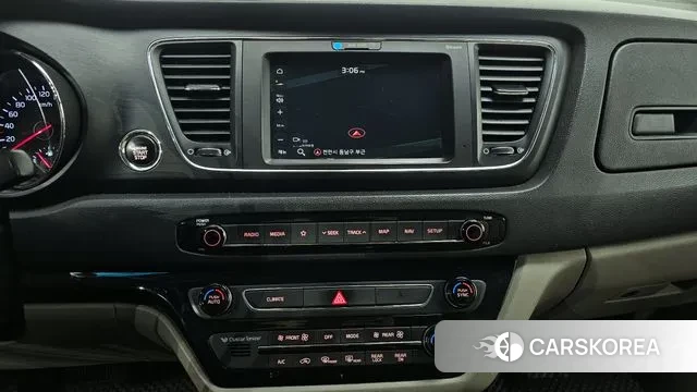 Kia The New Carnival 2018 Черный из Кореи, фото 6