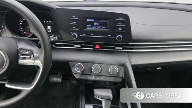 Hyundai Avante (CN7) 2020 Серебристо-серый из Кореи, фото 6