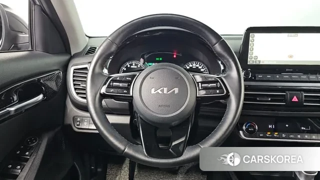 Kia Seltos 2022 Серый из Кореи, фото 6