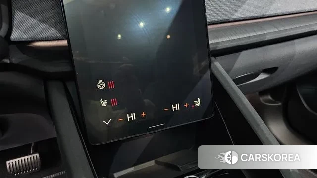 Polestar Polestar 2 2024 Светло-серебряный цвет из Кореи, фото 6