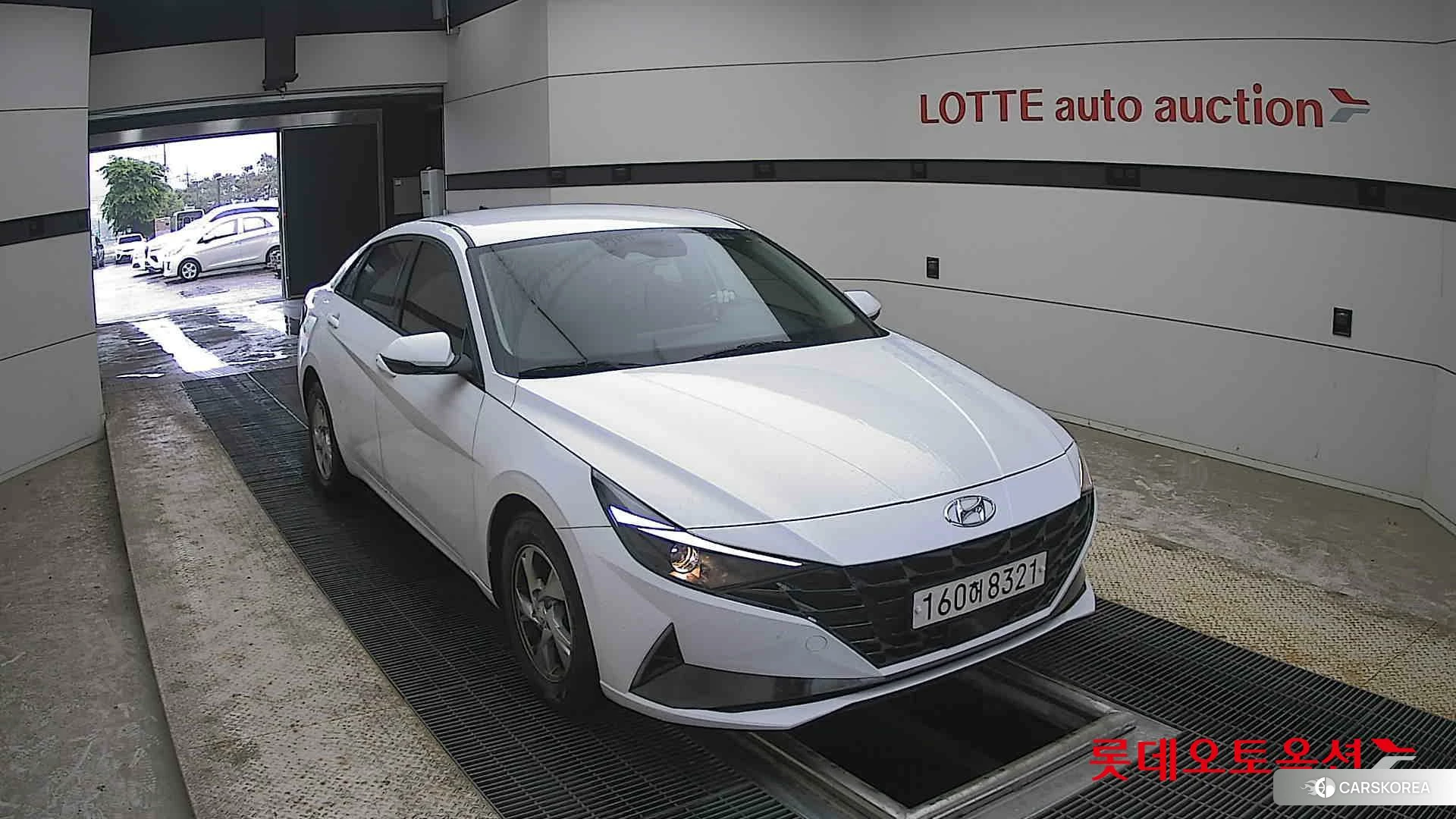 Hyundai Avante 2021 Polar White из Кореи, фото 6