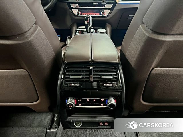 BMW 5 Series (G30) 2021 Черный из Кореи, фото 6