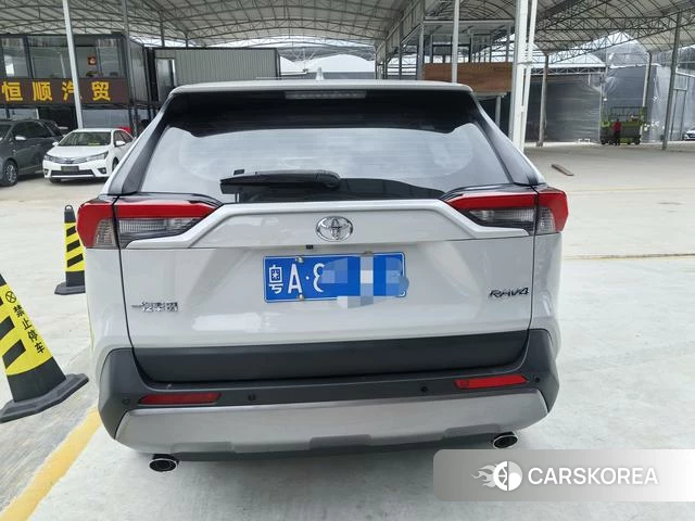 Toyota RAV4 Rongfang 2021 Белый из Китая, фото 6