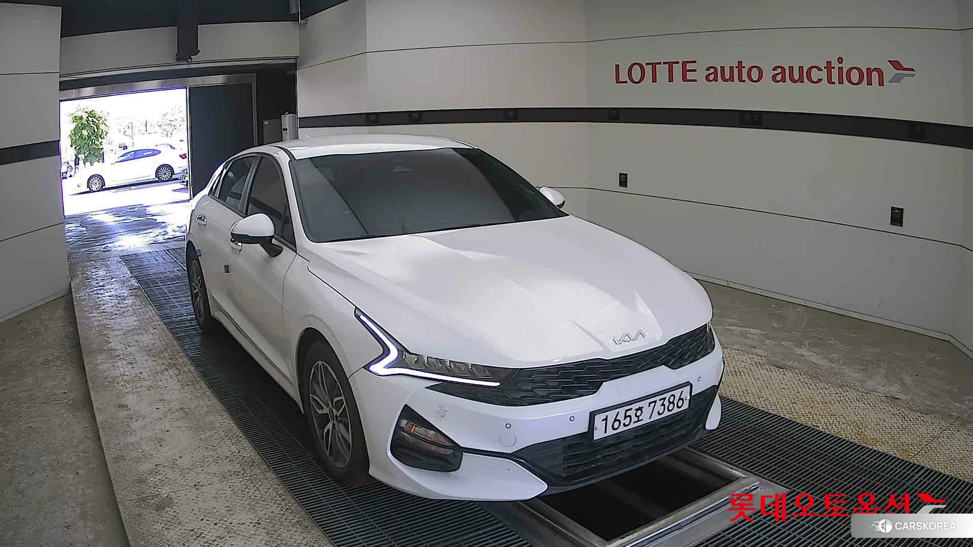 Kia K5 2022 Snow White Pearl (optional) из Кореи, фото 6