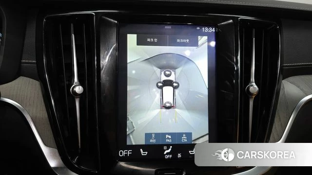 Volvo V60 Cross-Country 2nd Generation 2020 Черный из Кореи, фото 6