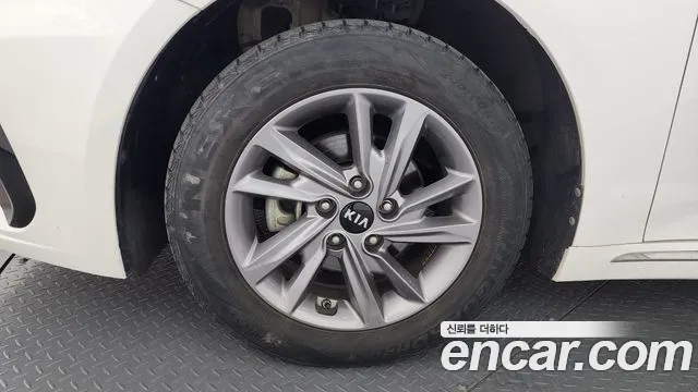 Kia The New K5 2nd generation 2018 Белый из Кореи, фото 6