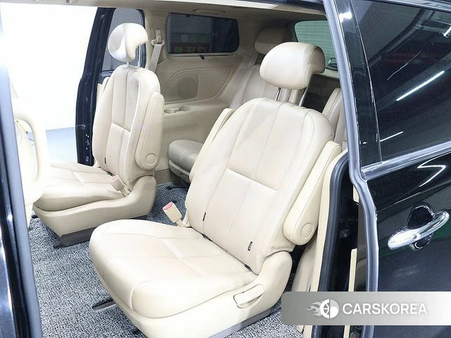 Kia The New Carnival 2018 Черный из Кореи, фото 6