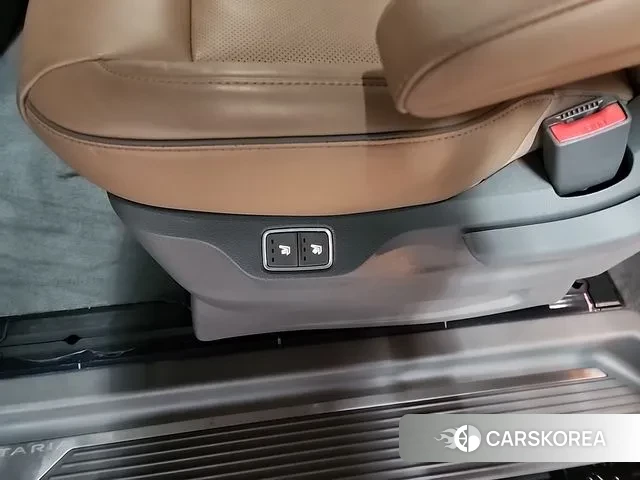 Hyundai Staria 2021 Черный из Кореи, фото 6