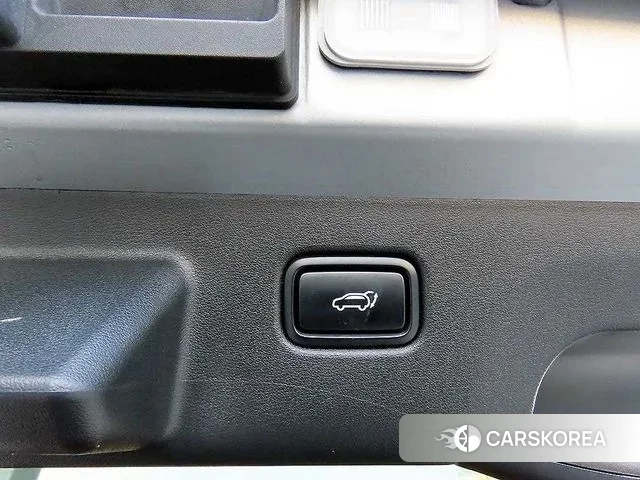 Kia EV6 2022 Серебристо-серый из Кореи, фото 6