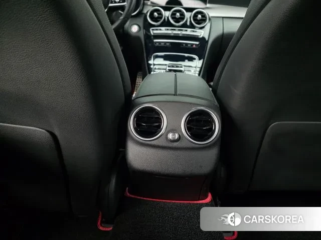 Mercedes-Benz C-Class W205 2020 Серебряный из Кореи, фото 6