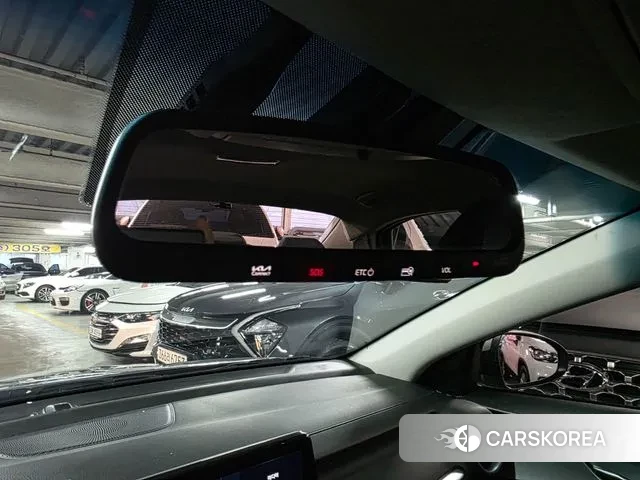 Kia The New K3 2nd generation 2022 Серебристо-серый из Кореи, фото 6