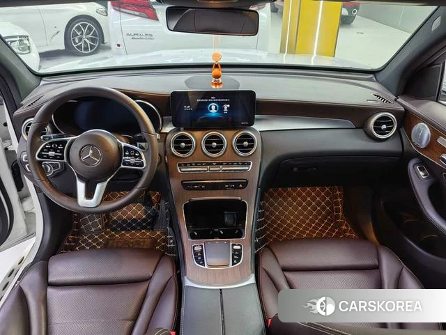 Mercedes-Benz GLC 2021 Белый из Китая, фото 6