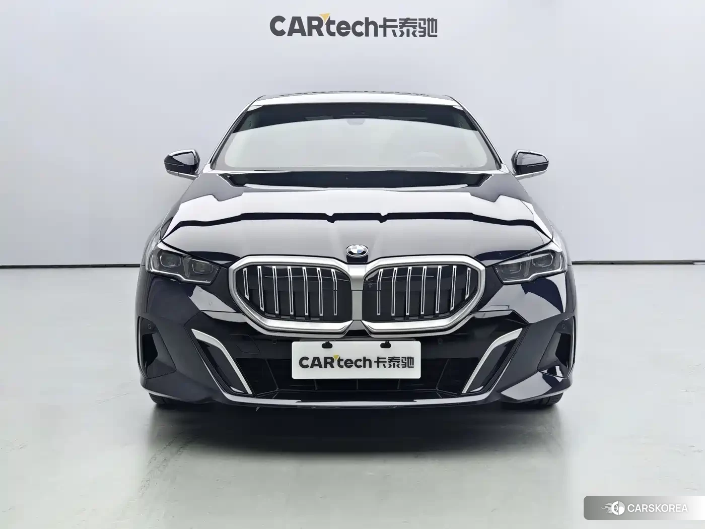 BMW 5 series 2024 Черный из Китая, фото 6