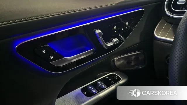 Mercedes-Benz GLC-Class X254 2024 Белый из Кореи, фото 6