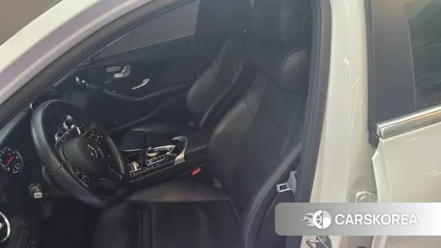 Mercedes-Benz C-Class W205 2019 Белый из Кореи, фото 6