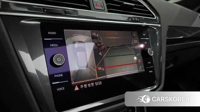 Volkswagen Tiguan second Generation 2018 Белый из Кореи, фото 6