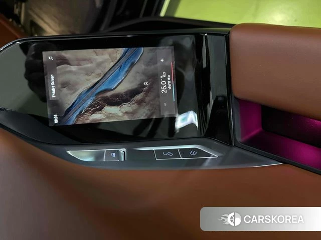 BMW 7 Series (G70) 2023 Черный из Кореи, фото 6