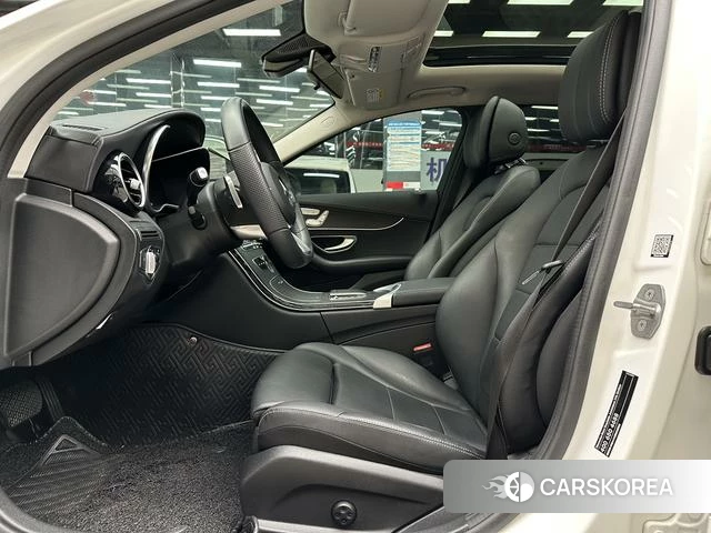 Mercedes-Benz Class C 2021 Белый из Китая, фото 6