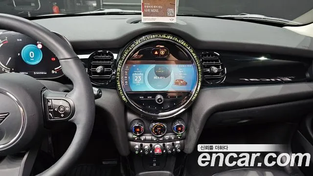 Mini Cooper 2023 Белый из Кореи, фото 6