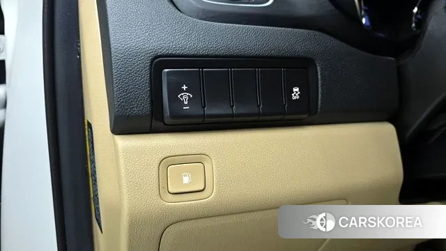 Kia The New Carnival 2019 Белый из Кореи, фото 6