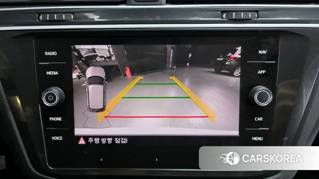 Volkswagen Tiguan second Generation 2019 Белый из Кореи, фото 6