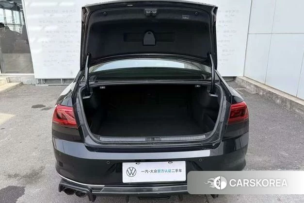 Volkswagen Magotan 2022 Черный из Китая, фото 6