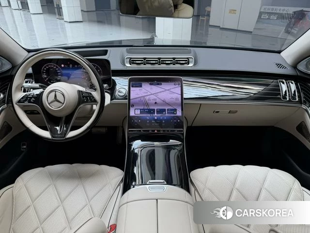 Mercedes-Benz Maybach S-class 2024 Черный из Китая, фото 6