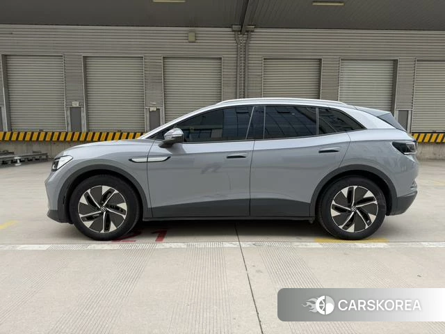 Volkswagen ID.4 CROZZ 2024 Темно-серый из Китая, фото 6