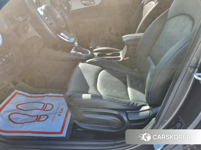 Kia The New K3 2nd generation 2021 Серый из Кореи, фото 6