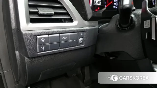 Ssangyong Beautiful Korando 2020 Черный из Кореи, фото 6