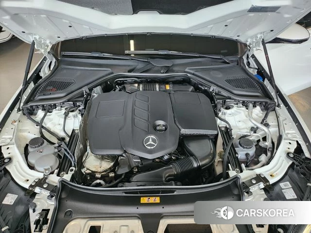 Mercedes-Benz E-Class W214 2024 Белый из Кореи, фото 6