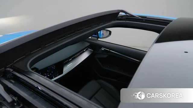 Audi A3 (8Y) 2023 Синий из Кореи, фото 6