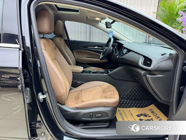 Buick Regal 2022 Черный из Китая, фото 6