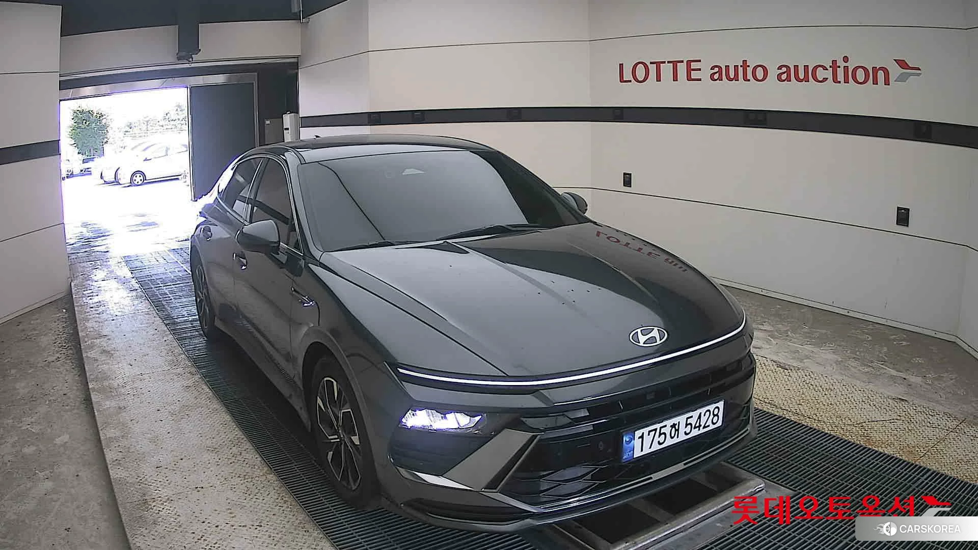Hyundai Sonata 2024 Nocturne Grey Metallic из Кореи, фото 6