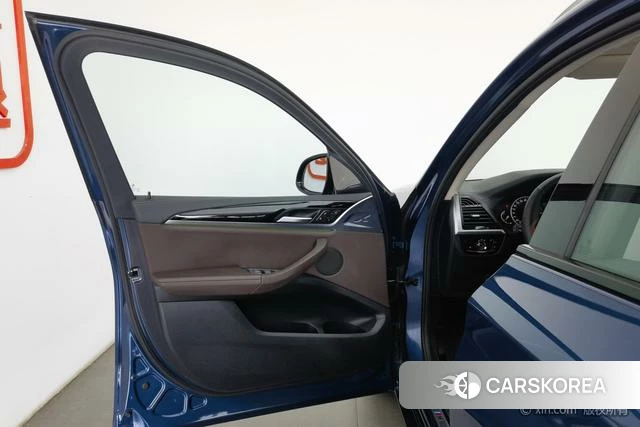 BMW X3 2019 Синий из Китая, фото 6