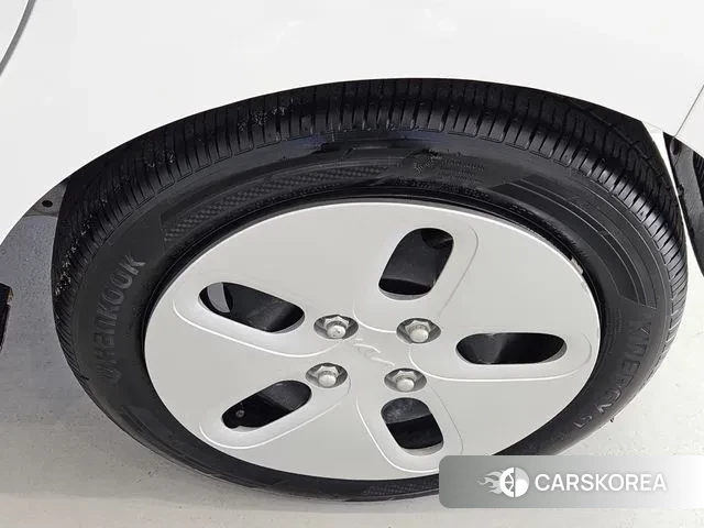 Kia The New Kia Ray 2024 Белый из Кореи, фото 6