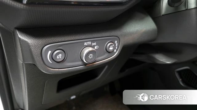 Chevrolet (GM Daewoo) Trailblazer 2021 Белый из Кореи, фото 6