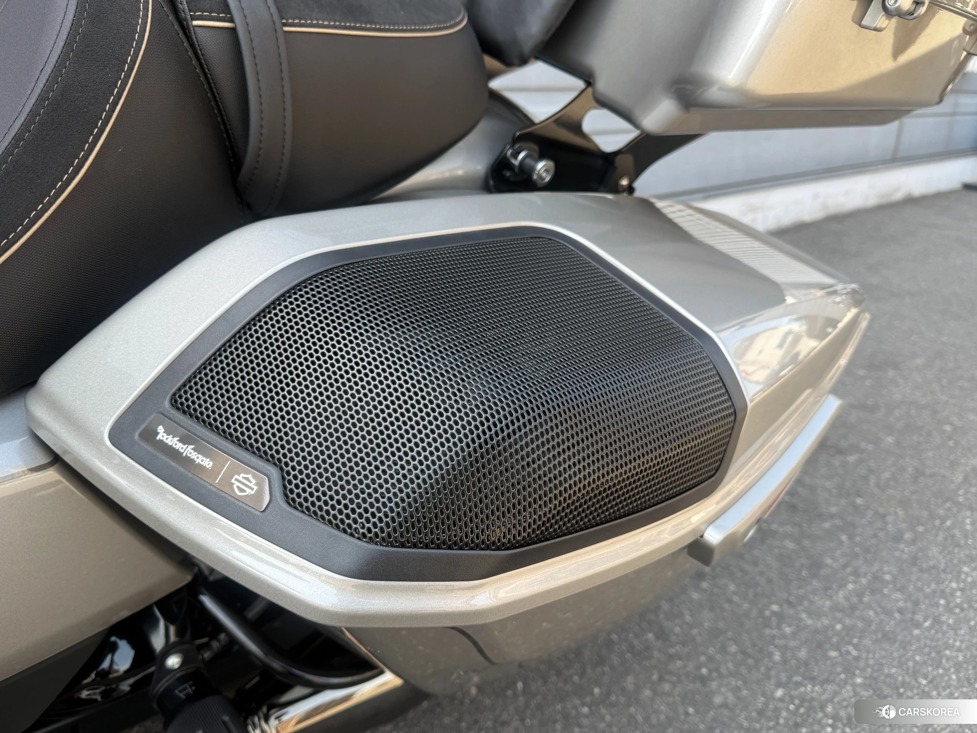 Harley-Davidson Street Glide FLHXSE1800 CVO id 4352671 из Японии 6